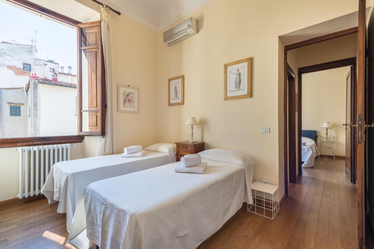 Charming 2Bed Apartment Overlooking Duomo - Hosted By Sweetstay فلورنس المظهر الخارجي الصورة
